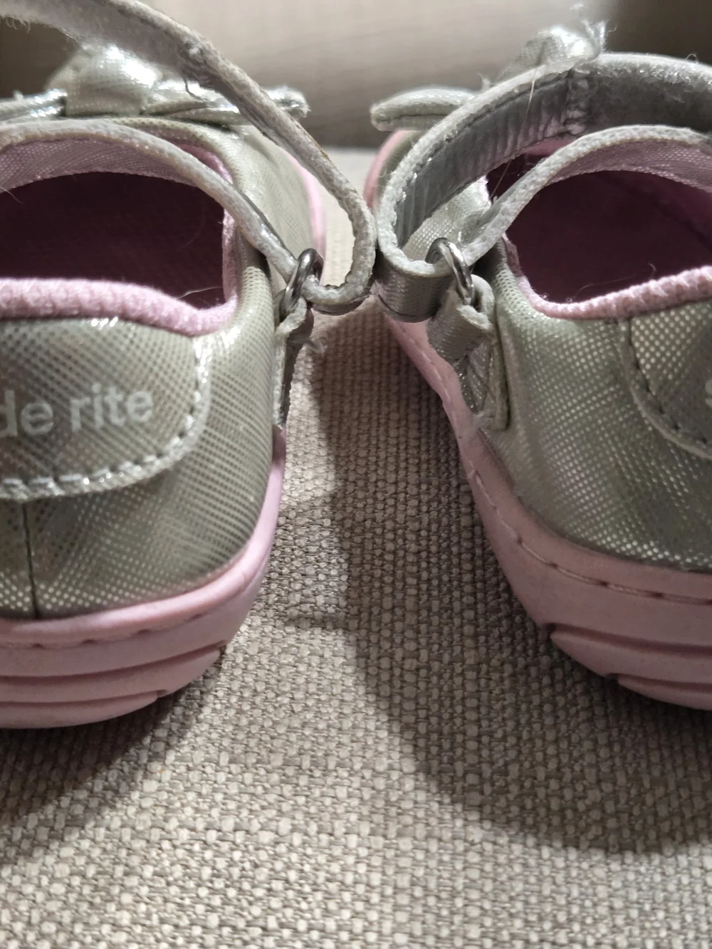 Stride Rite Girls Silver Mary Jane Shoes with Pink Trim